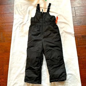 NWT Black Size 5T Snow Bibs - Never Worn